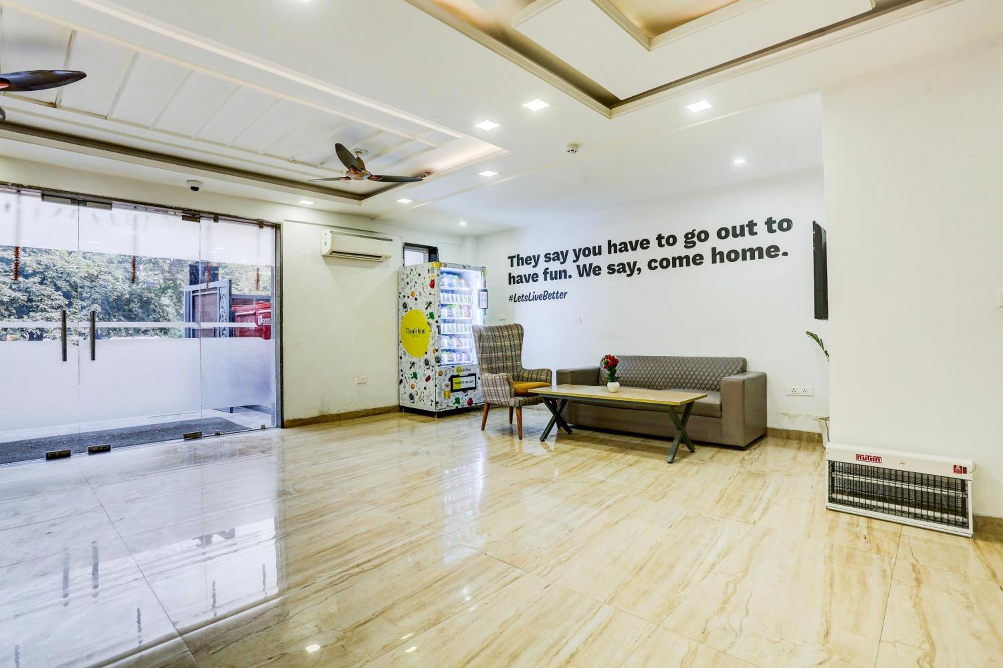 Hotel Greysky Medicity Gurgaon Bagian luar foto
